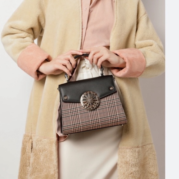 Zara Tan /beigePink Faux Fur Faux Shearling Open Front Coat Sz S - Picture 3 of 8